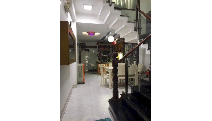 **Bán nhà mặt tiền Tân Bình** MT Lê Tấn Quốc, phường 13 Tân Bình; 4x29